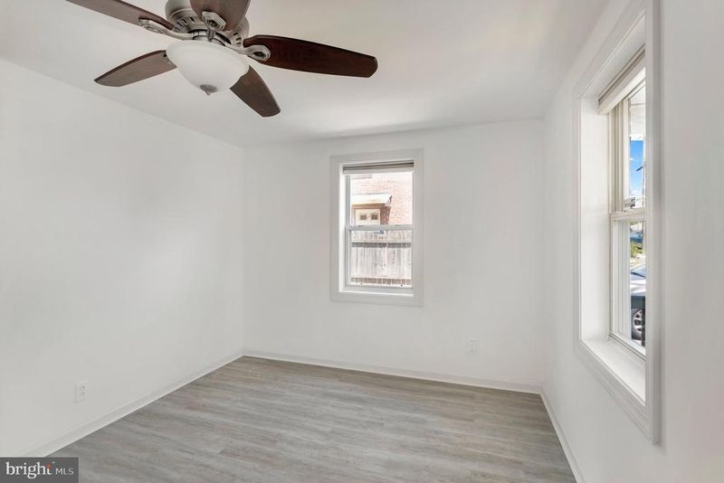 2446 S Nelson St, Arlington, VA 22206