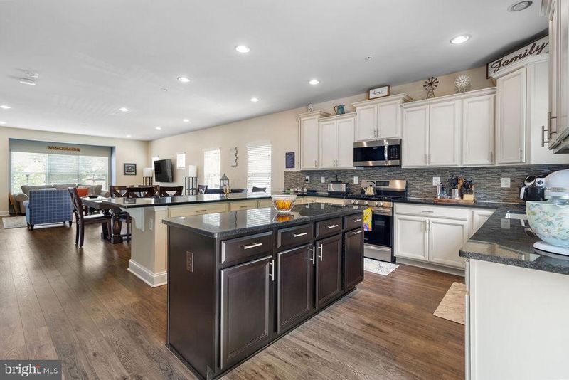 1035 Edenberry Way, Glen Burnie, MD 21060