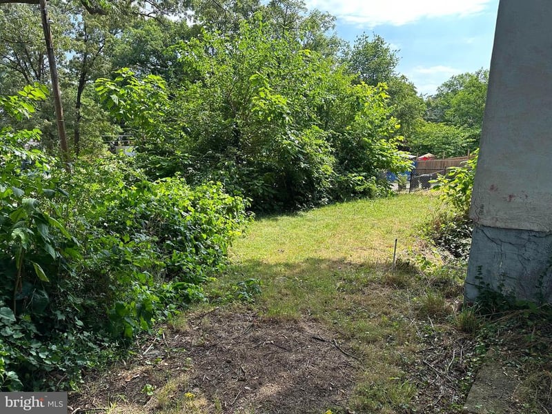 4854 Brooks St NE, Washington, DC 20019