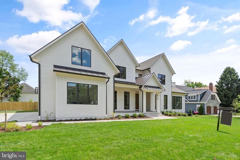 416 Windover Ave, Vienna, VA 22180