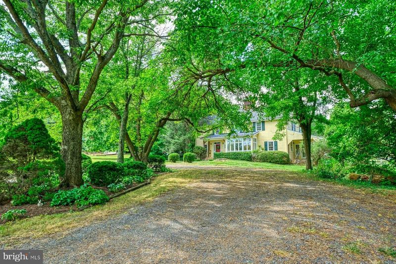 23453 Sally Mill Rd, Middleburg, VA 20117