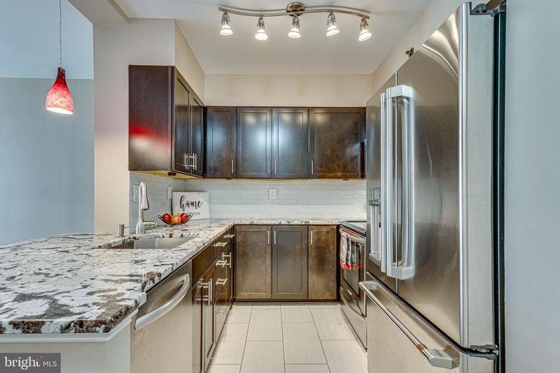 601 Pennsylvania Ave NW #601, Washington, DC 20004