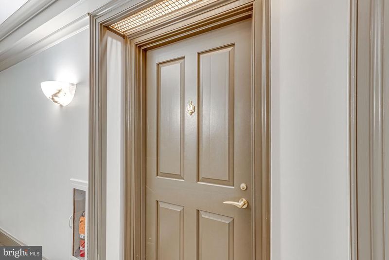 601 Pennsylvania Ave NW #601, Washington, DC 20004