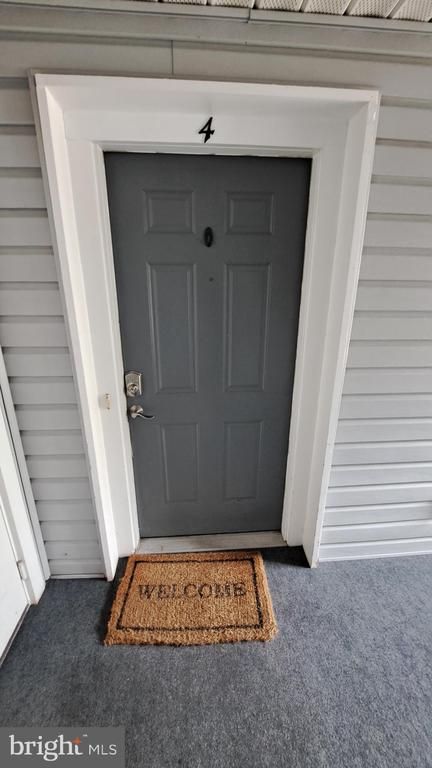 2610 Camelback Ln #4, Silver Spring, MD 20906