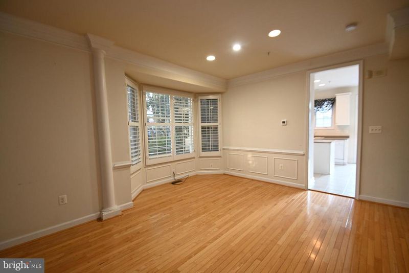 8535 2nd Ave, Silver Spring, MD 20910