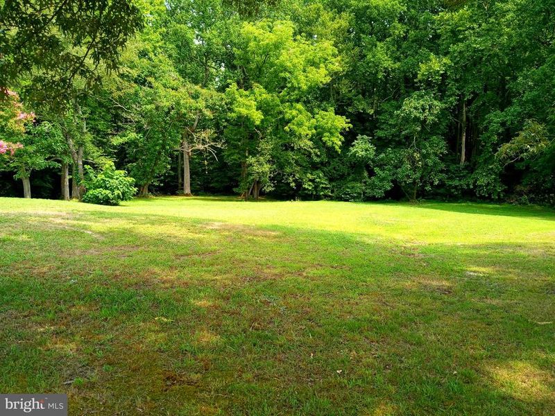 17410 Croom Rd, Brandywine, MD 20613