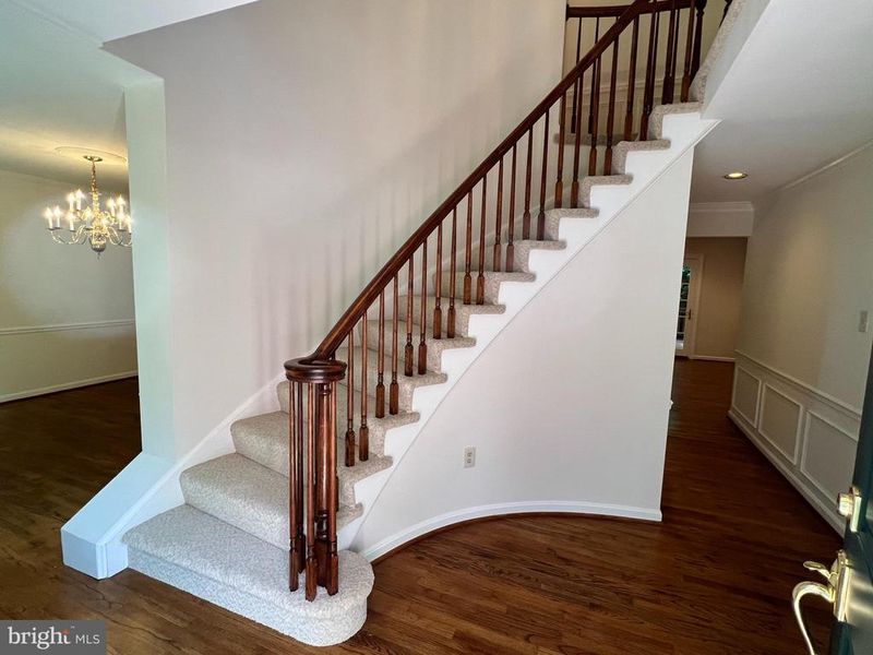 10101 Alsace Ct, Great Falls, VA 22066