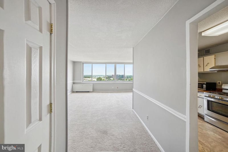 11801 Rockville Pike #1513, Rockville, MD 20852