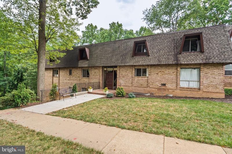 11625 Vantage Hill Rd #1C, Reston, VA 20190