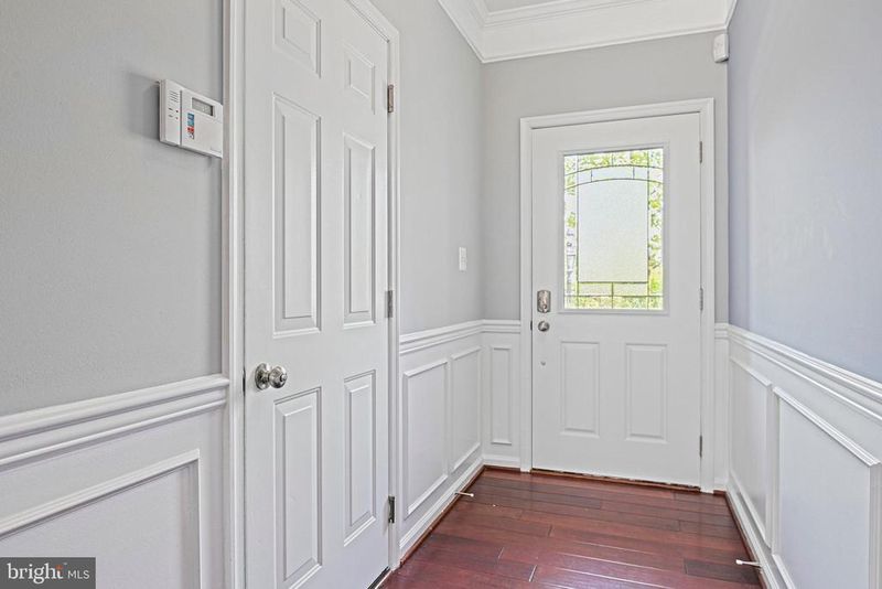 42350 Benfold Sq, Brambleton, VA 20148