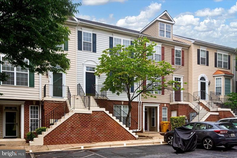77 Harbour Heights Dr #77, Annapolis, MD 21401
