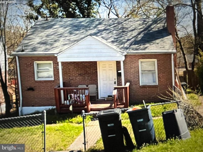 4827 69th Pl, Hyattsville, MD 20784