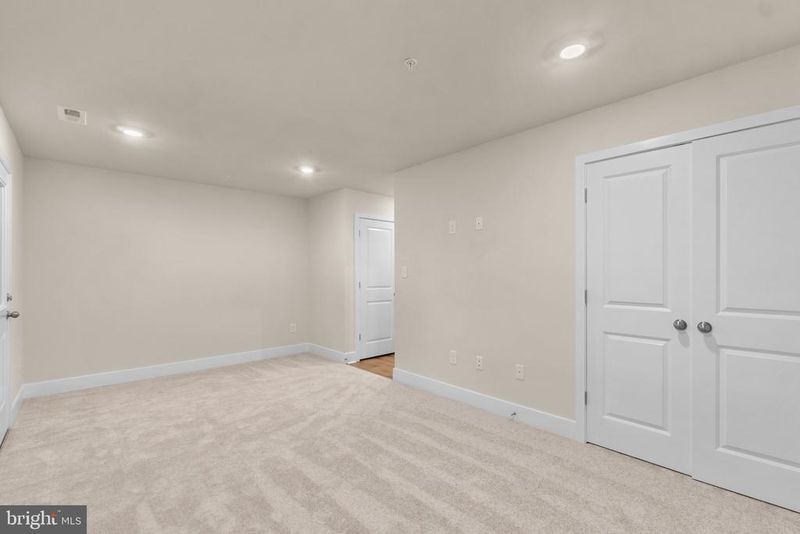 1309 Arvon Trl, Frederick, MD 21702