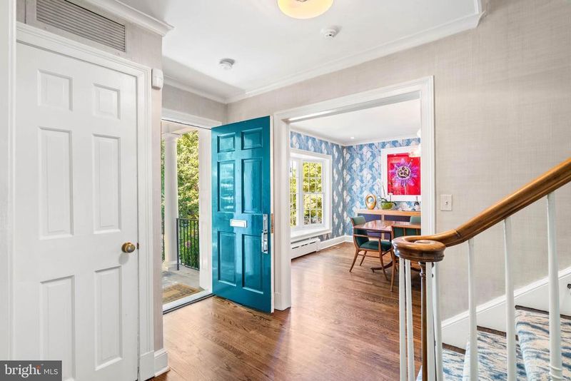 4707 Woodway Ln NW, Washington, DC 20016