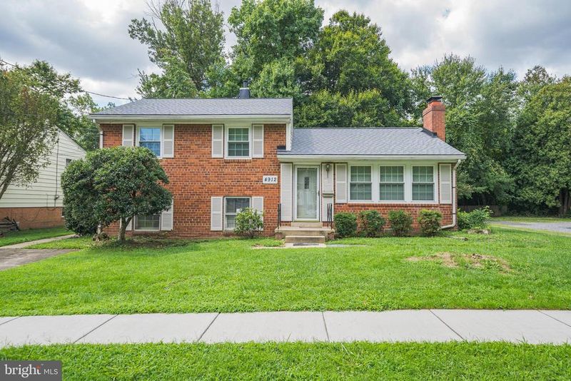 4912 Adrian St, Rockville, MD 20853