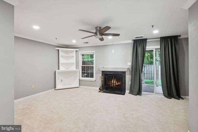 1511 Ashburnham Dr, Crofton, MD 21114