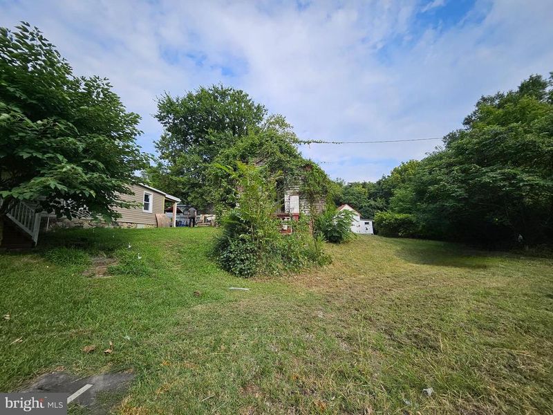 120 Cambridge St, Fredericksburg, VA 22405