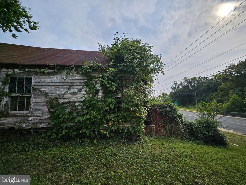 120 Cambridge St, Fredericksburg, VA 22405