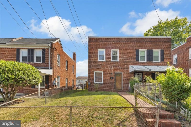 1193 46th Pl SE, Washington, DC 20019