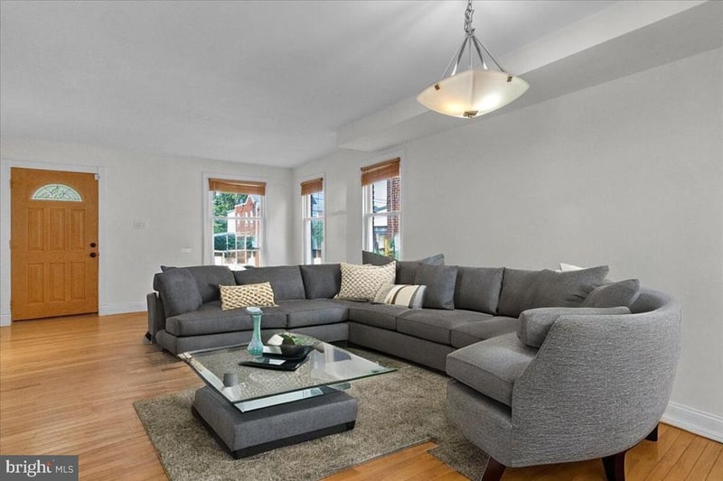 1193 46th Pl SE, Washington, DC 20019