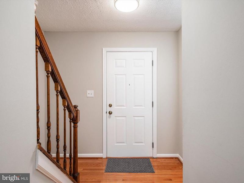 5998 Augustine Ave, Elkridge, MD 21075