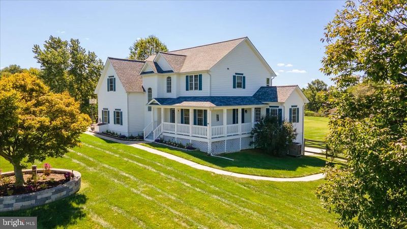 3335 Eclipse Dr, Jefferson, MD 21755