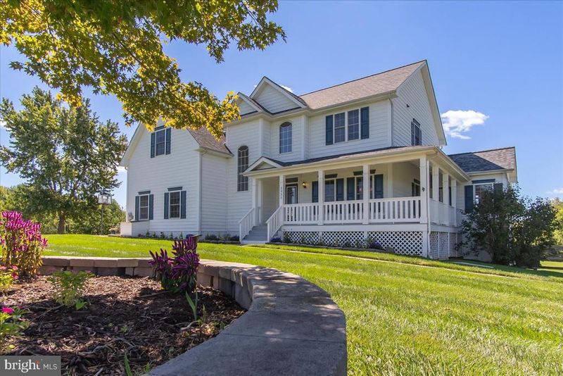 3335 Eclipse Dr, Jefferson, MD 21755