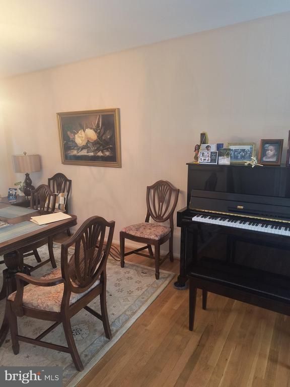 1306 Gresham Rd, Silver Spring, MD 20904