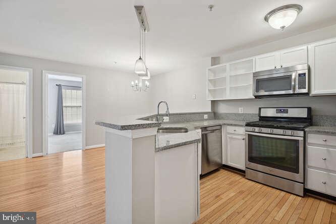 18705 Sparkling Water Dr #203, Germantown, MD 20874