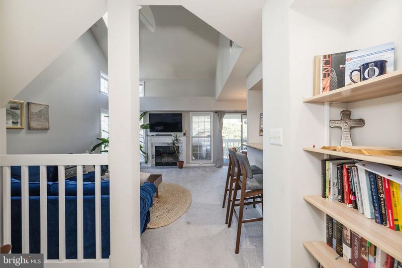 6847 Brindle Heath Way #159, Alexandria, VA 22315