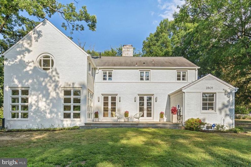 2501 Ridge Road Dr, Alexandria, VA 22302