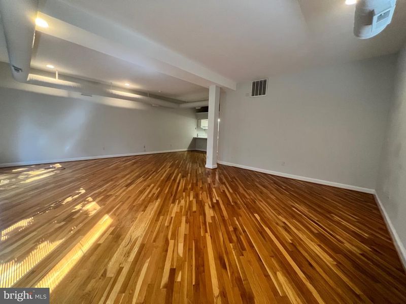 1515 U St NW #2A, Washington, DC 20009