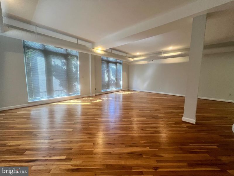 1515 U St NW #2A, Washington, DC 20009