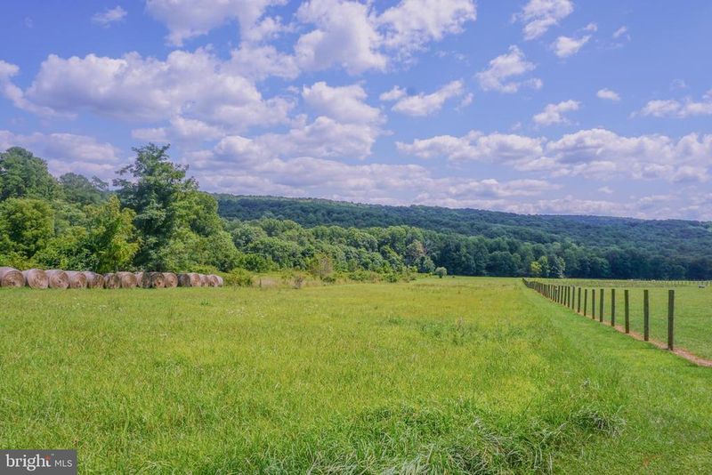 14015 Brown Rd, Smithsburg, MD 21783