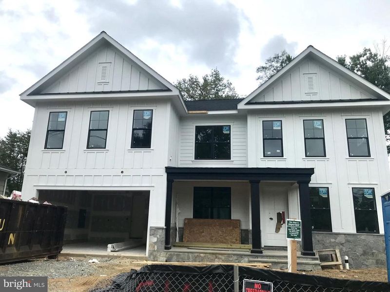 5111 Bangor Dr, Kensington, MD 20895