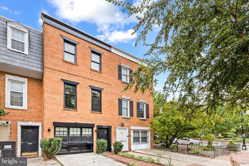 550 7th St SE, Washington, DC 20003