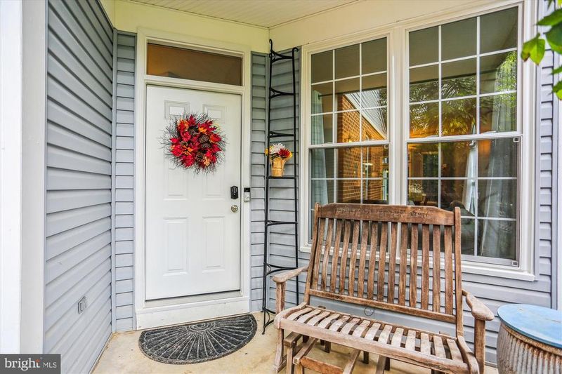 19452 Caravan Dr, Germantown, MD 20874