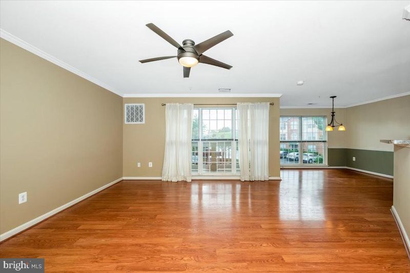 2501 Hemingway Dr #2A, Frederick, MD 21702