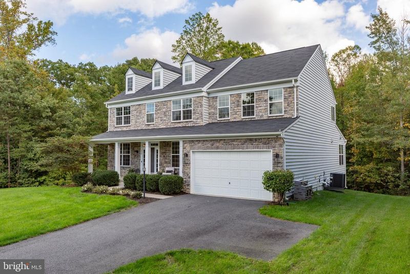 220 Smyrna St, Fredericksburg, VA 22405