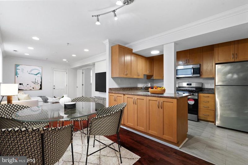 1400 Longfellow St NW #T1, Washington, DC 20011