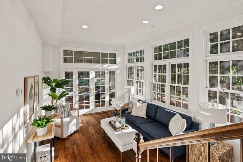 508 Richards Ln, Alexandria, VA 22302