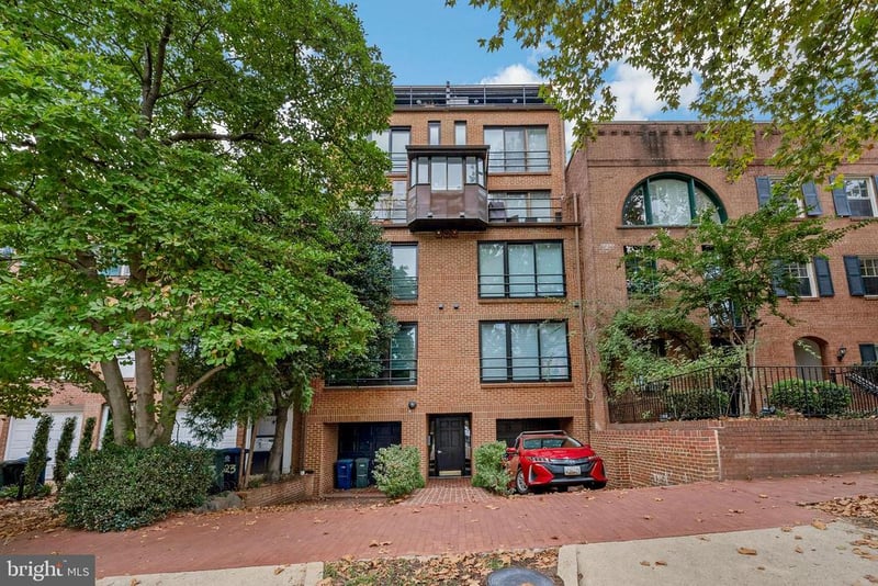 2519 I St NW #1, Washington, DC 20037