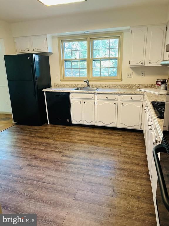 7213 Righters Mill Rd, Rockville, MD 20855