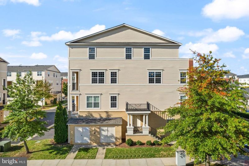 22677 Verde Gate Ter, Brambleton, VA 20148