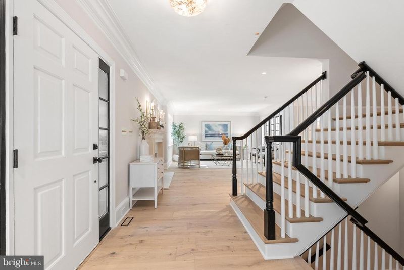 4949 Quebec St NW, Washington, DC 20016