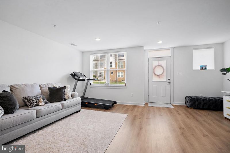 332 Furgeson Ln, Frederick, MD 21702