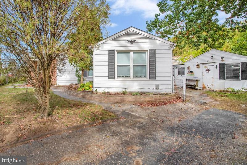 1701 Lansing Rd, Glen Burnie, MD 21060