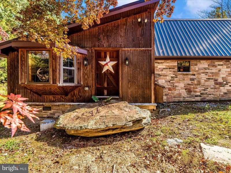 7819 Friends Creek Rd, Emmitsburg, MD 21727