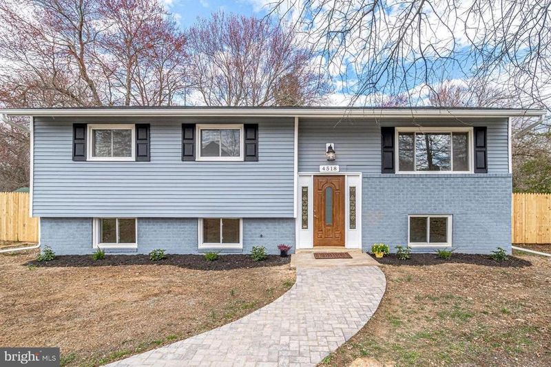 4518 Gage Rd, Alexandria, VA 22309