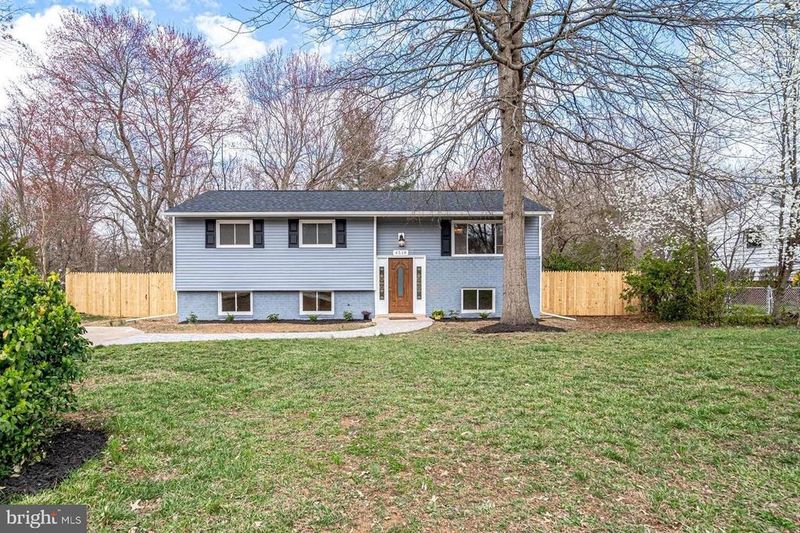 4518 Gage Rd, Alexandria, VA 22309